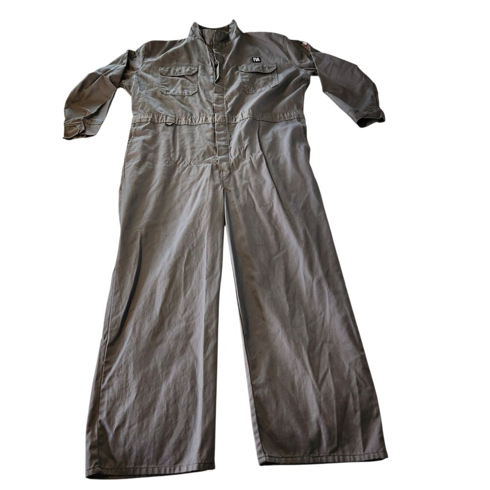 Bulwark Mens FR Indura Gray TVA Coveralls Protective Apparel Long Sleeve 56 T